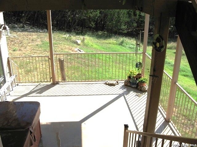 main property photo 23