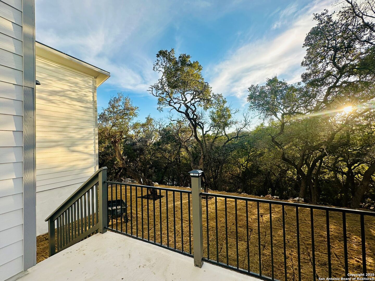 main property photo 38