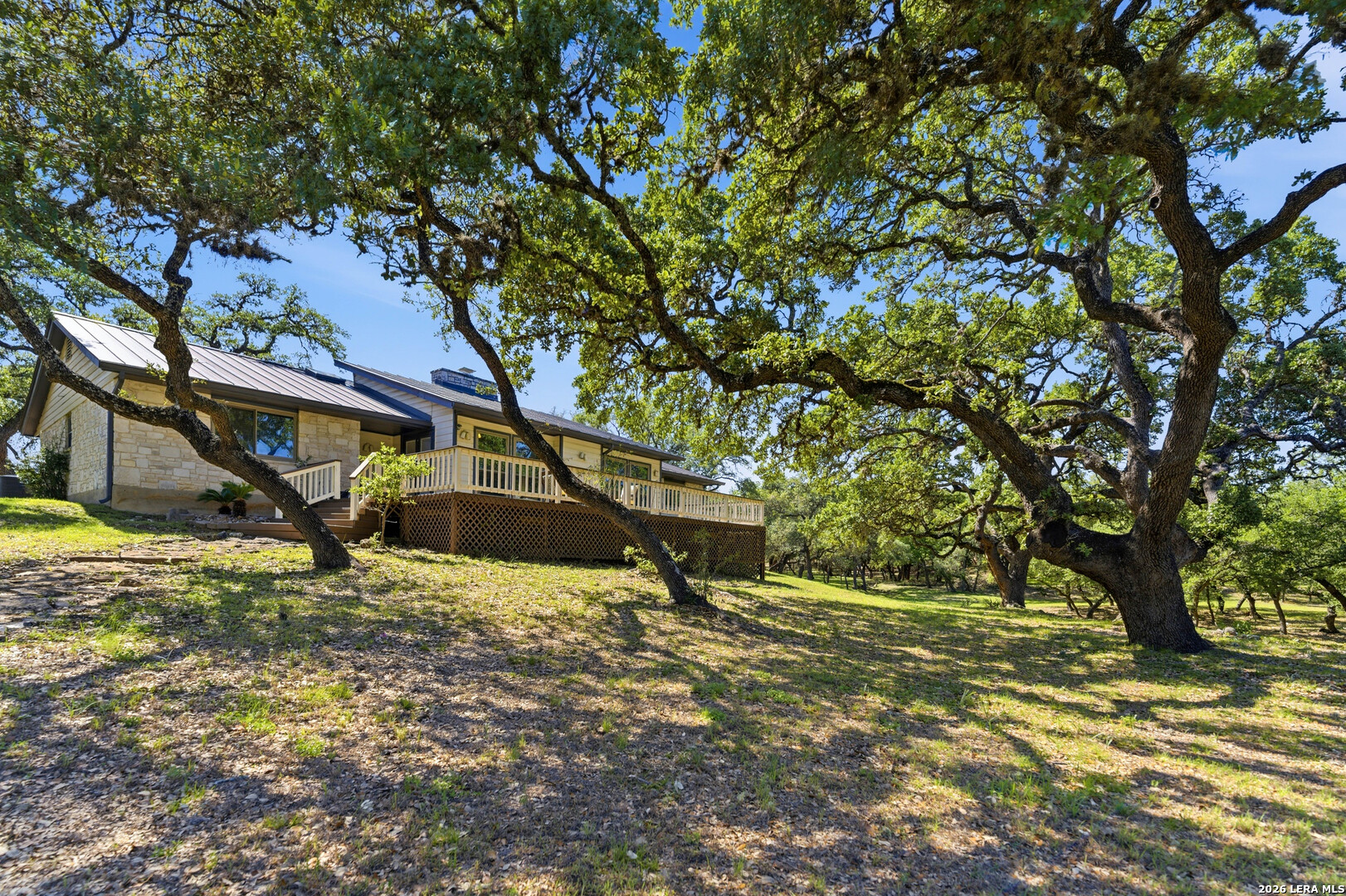 main property photo 45