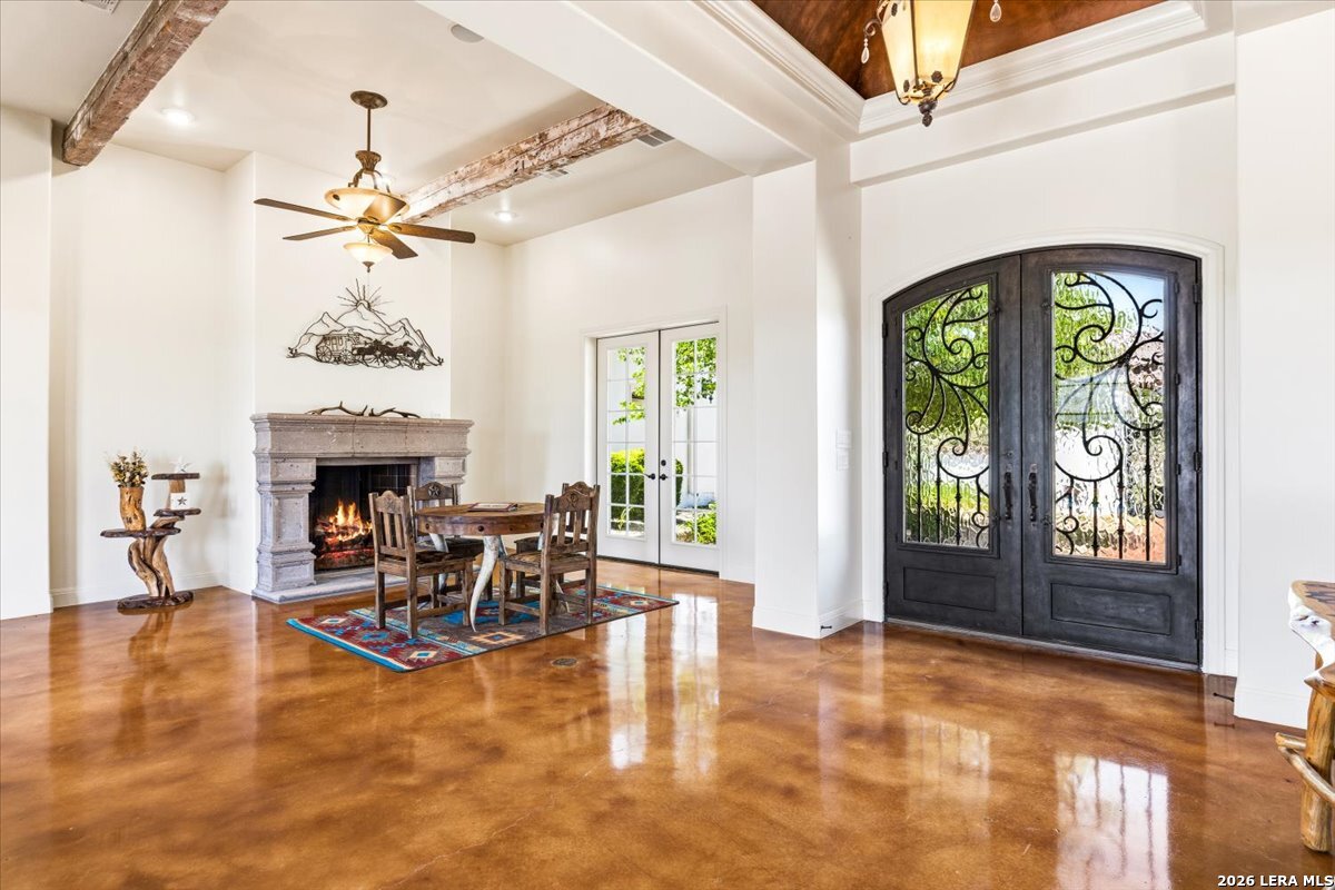 main property photo 13