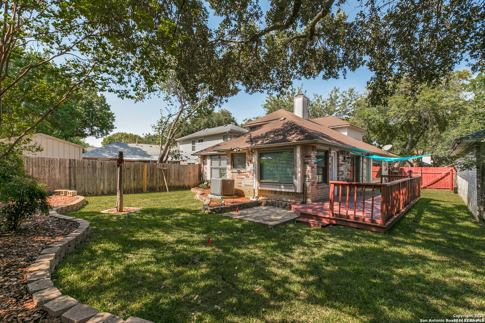 main property photo 10