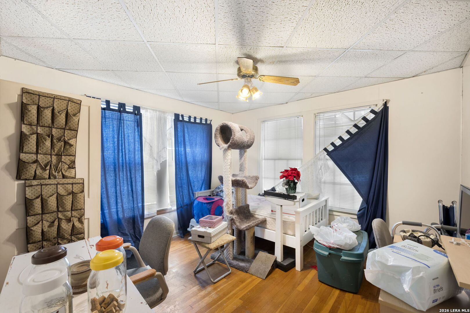 main property photo 10