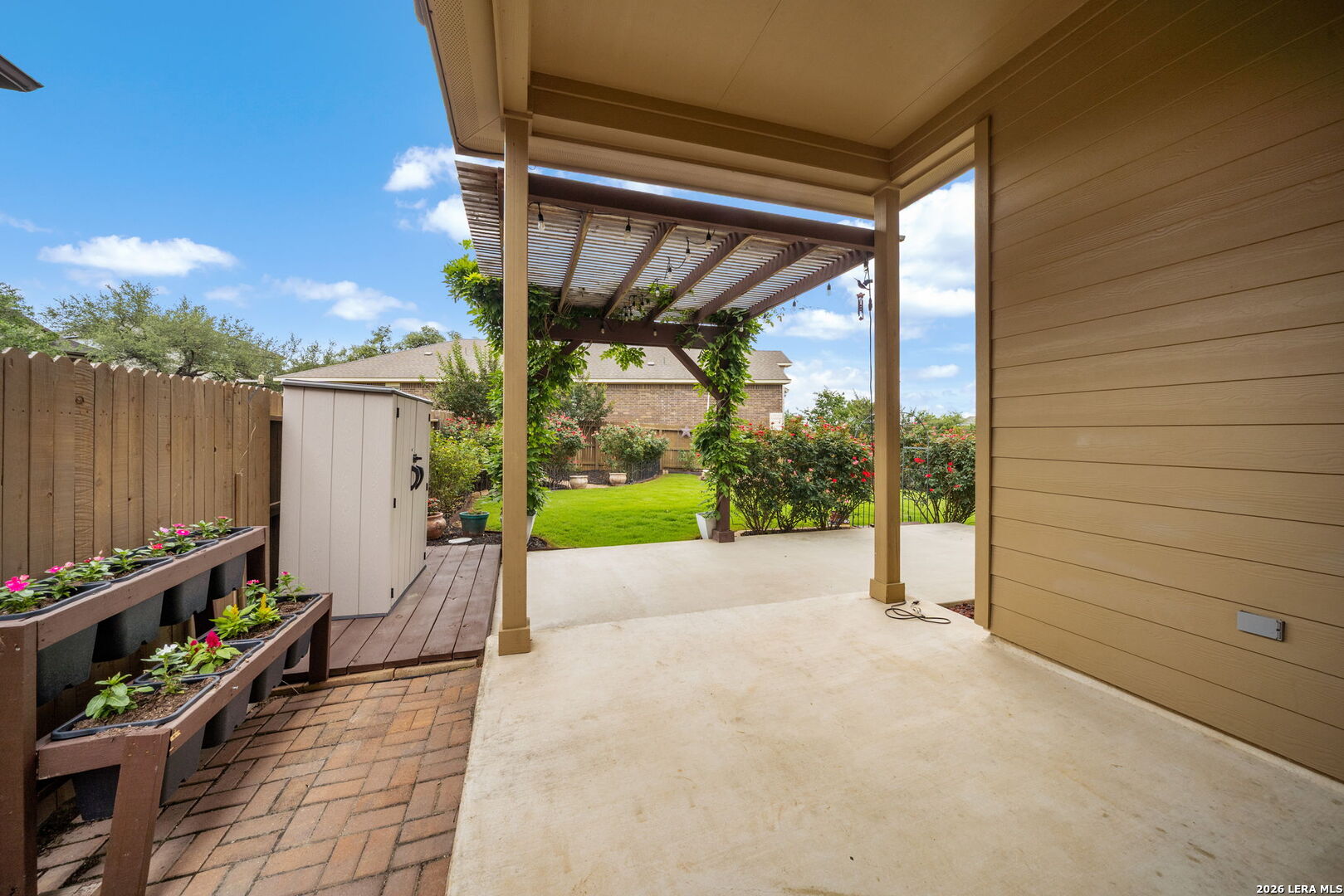 main property photo 38