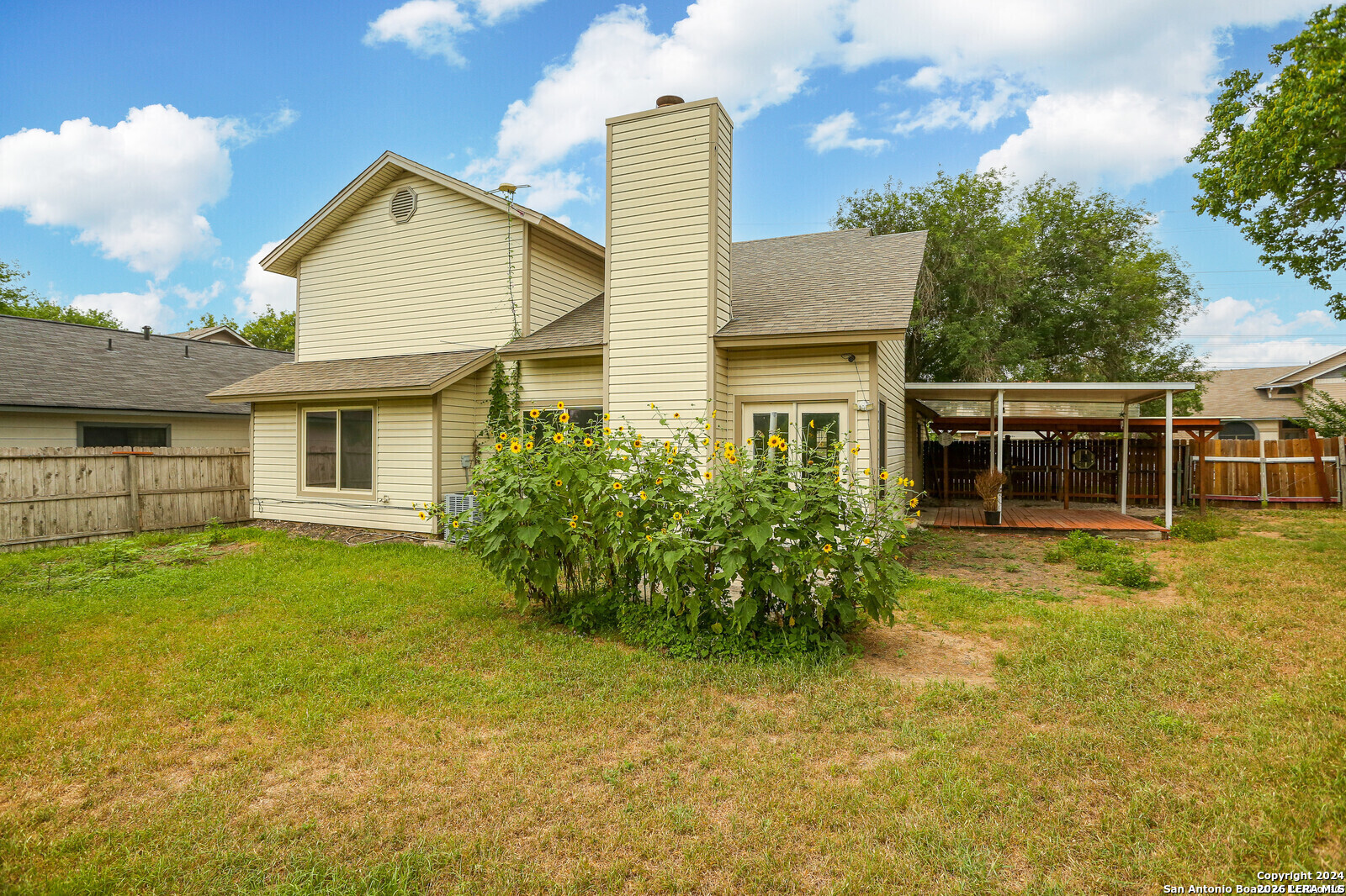main property photo 24