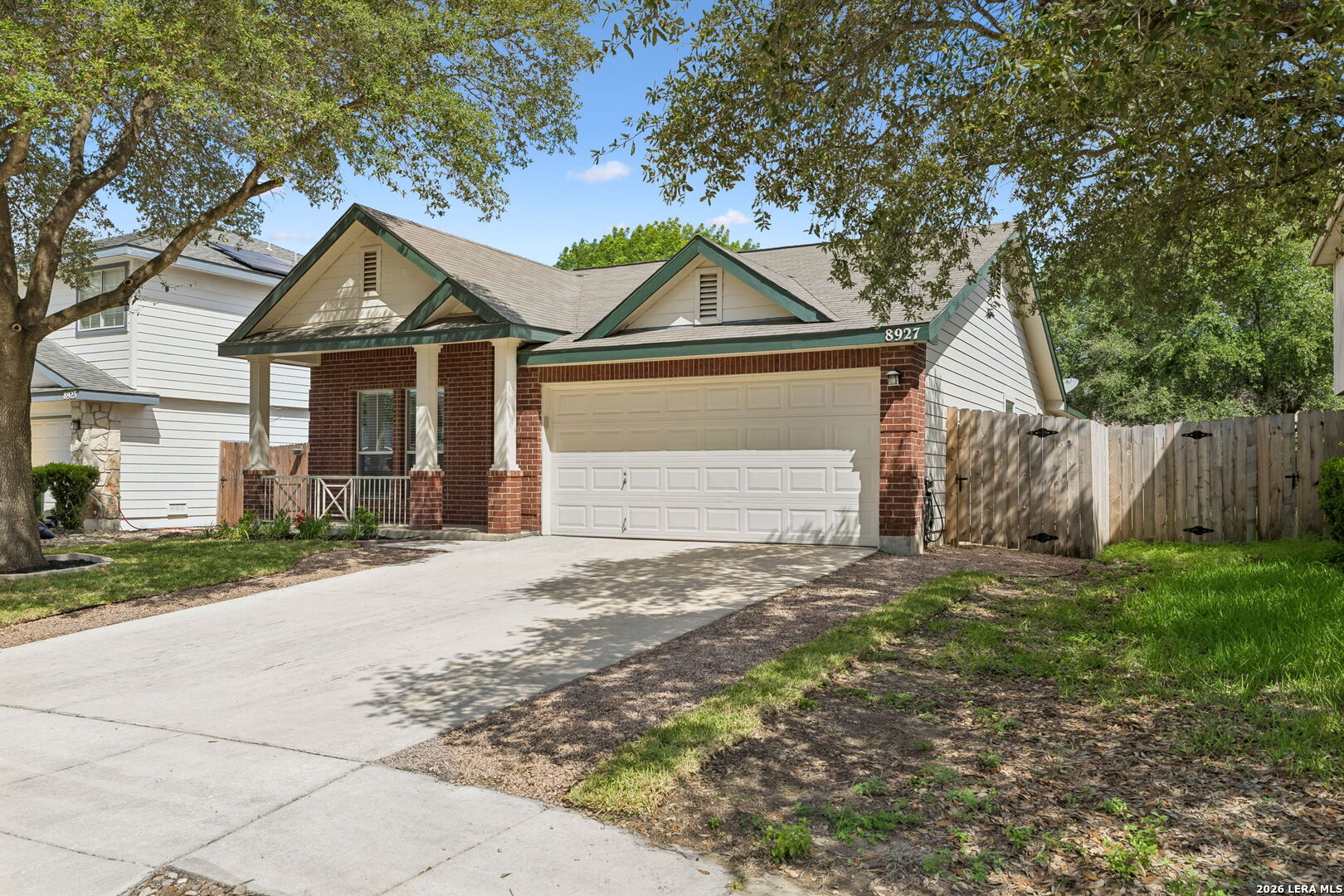 main property photo 13