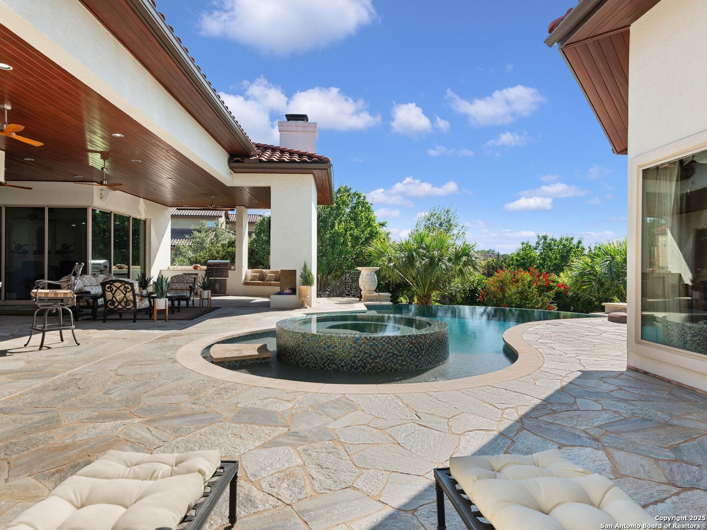 main property photo 59