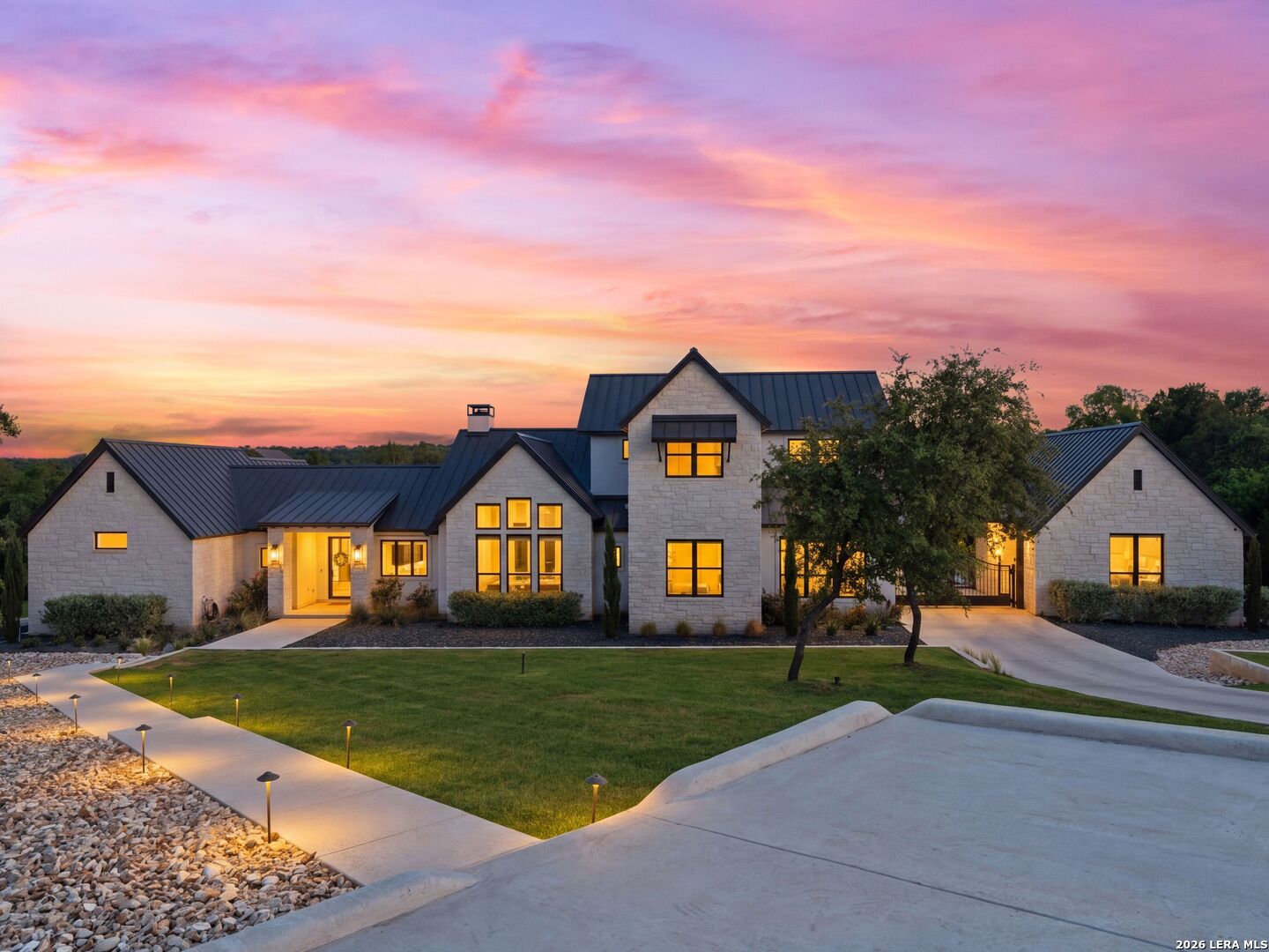 main property photo 46