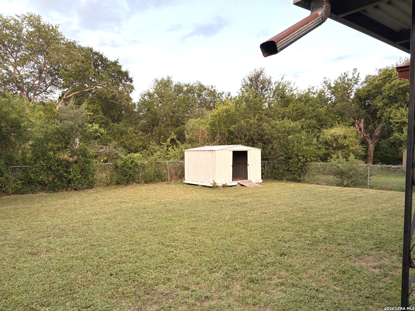main property photo 19
