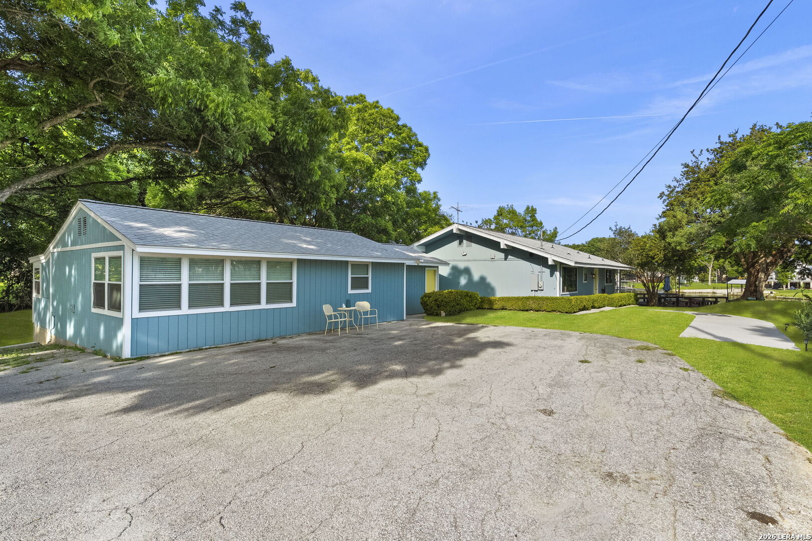 main property photo 42