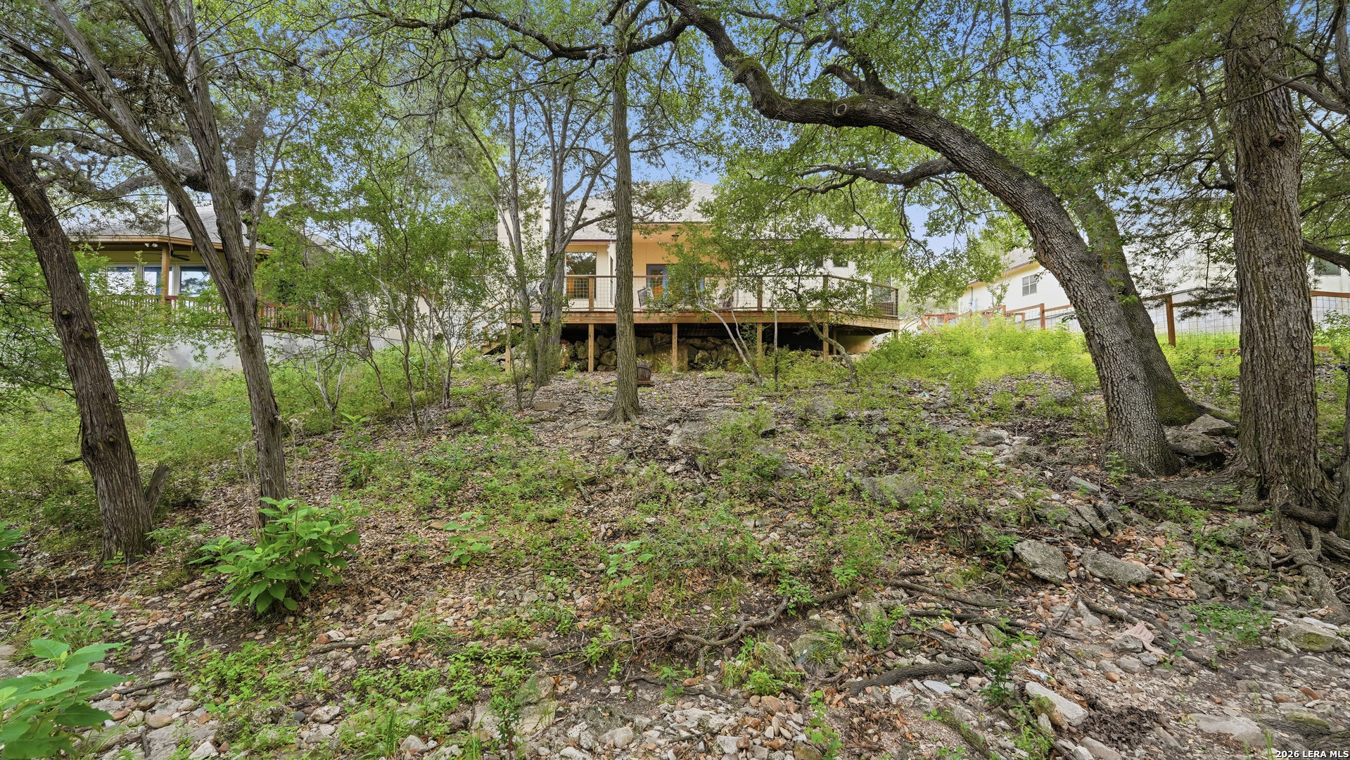 main property photo 31