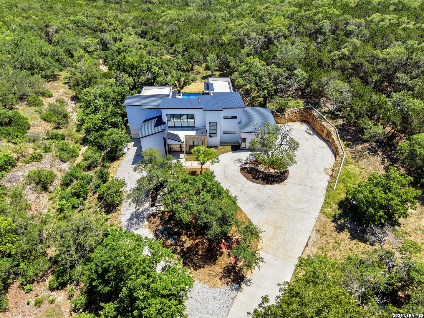 main property photo 70