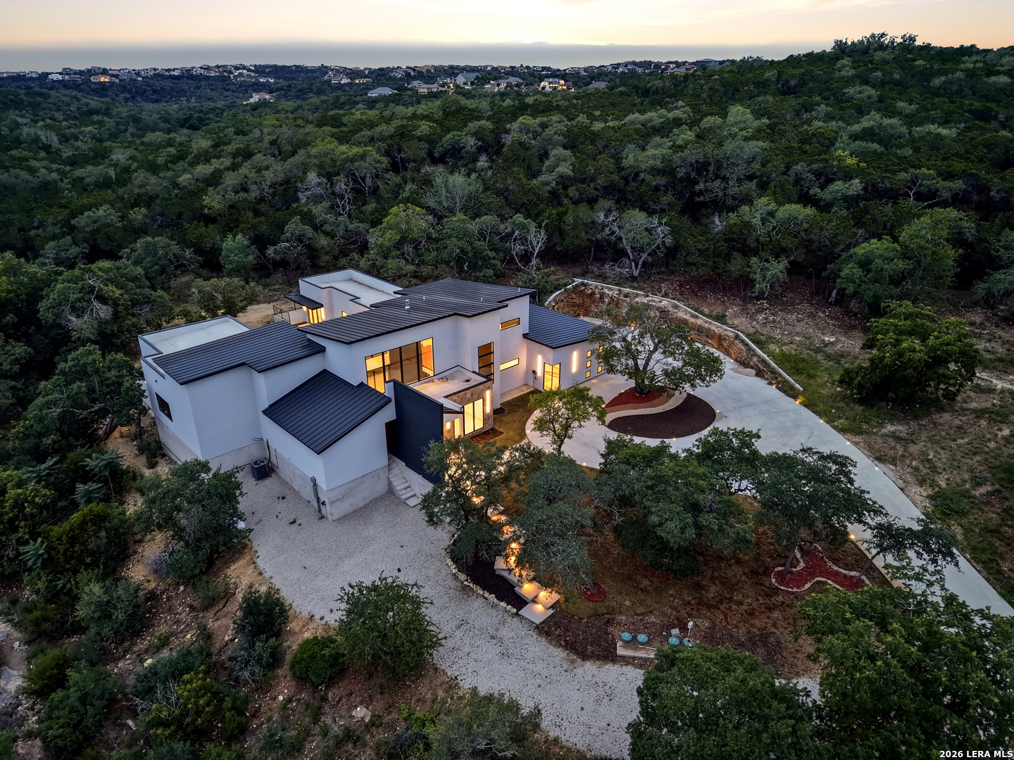 main property photo 73