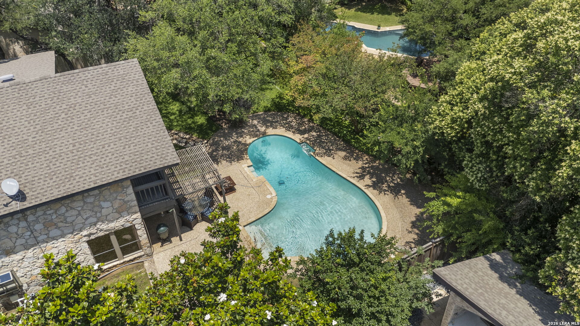 main property photo 51