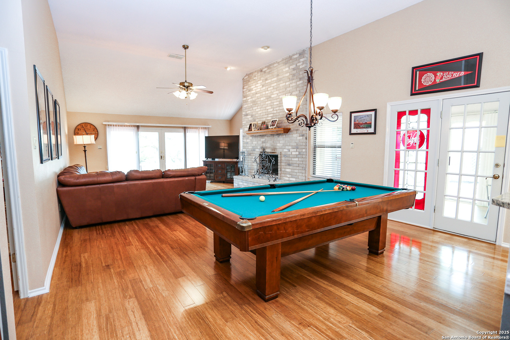 main property photo 4