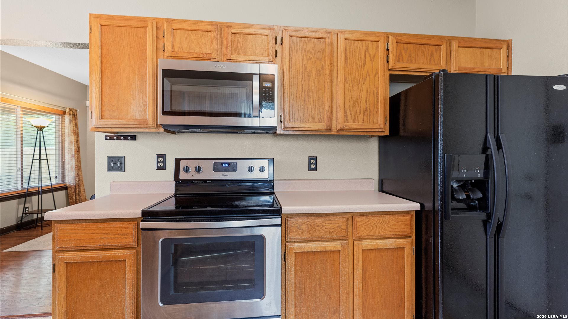 main property photo 18