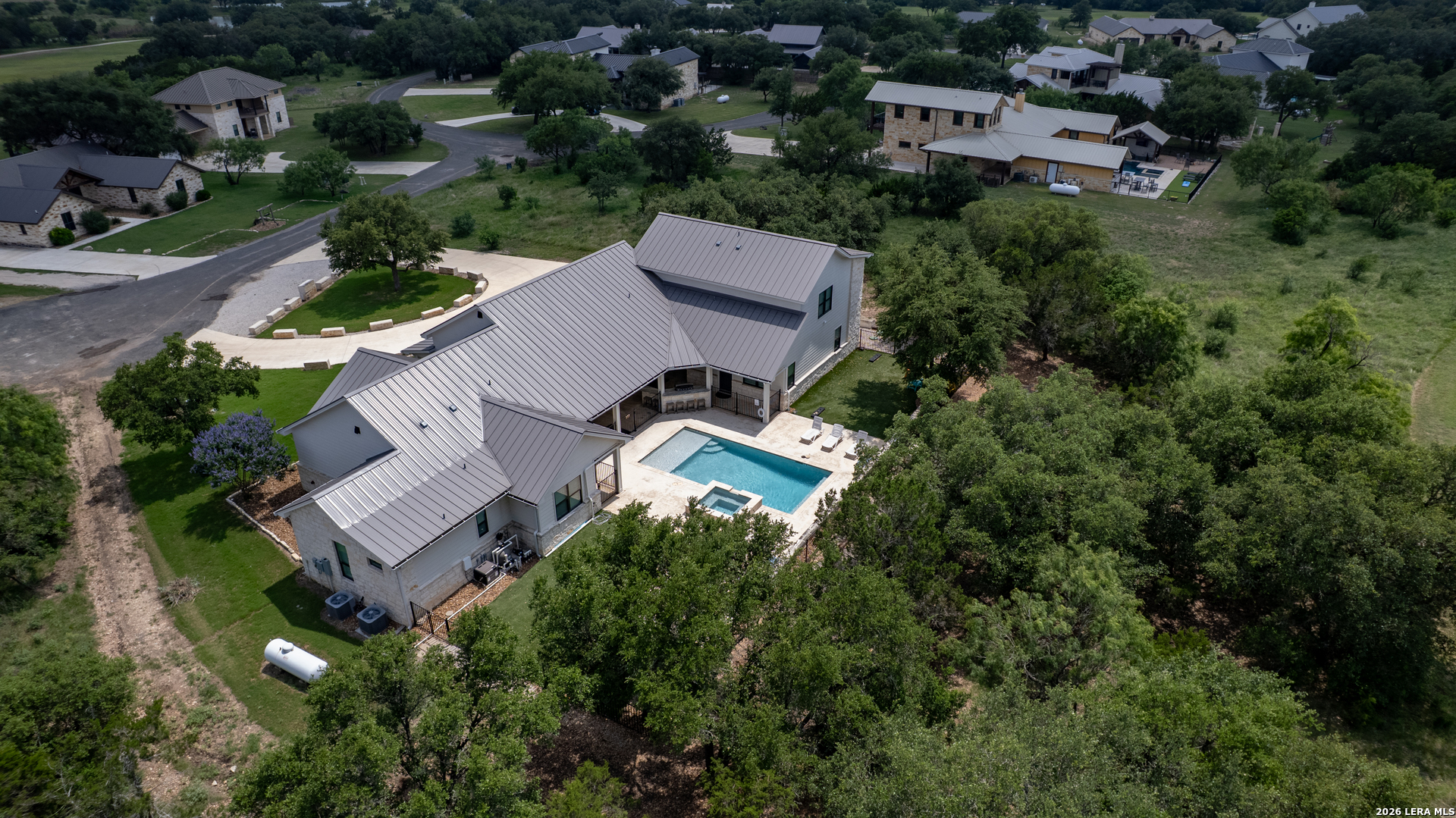 main property photo 57