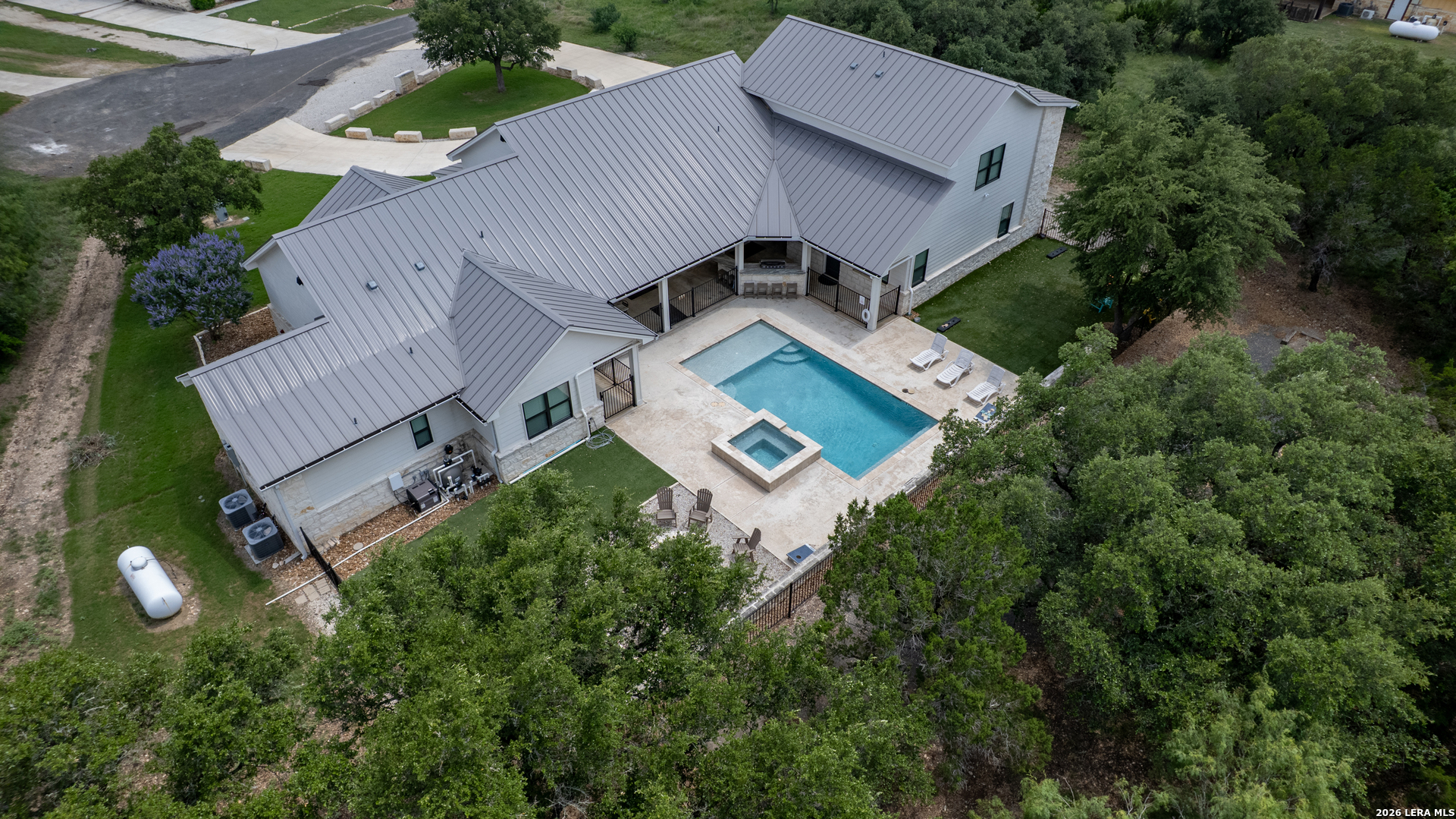 main property photo 58