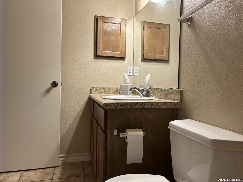 main property photo 18