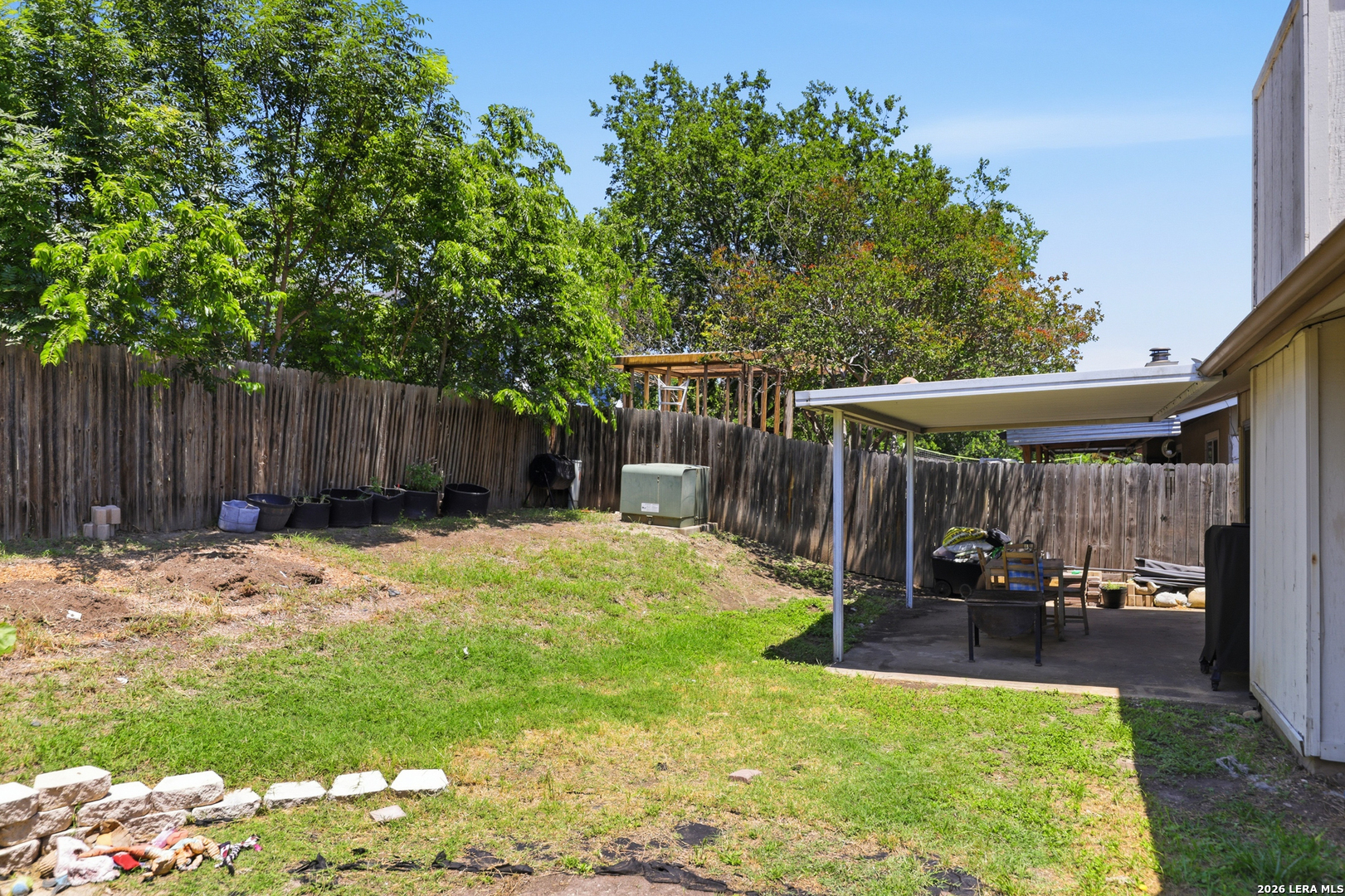 main property photo 23