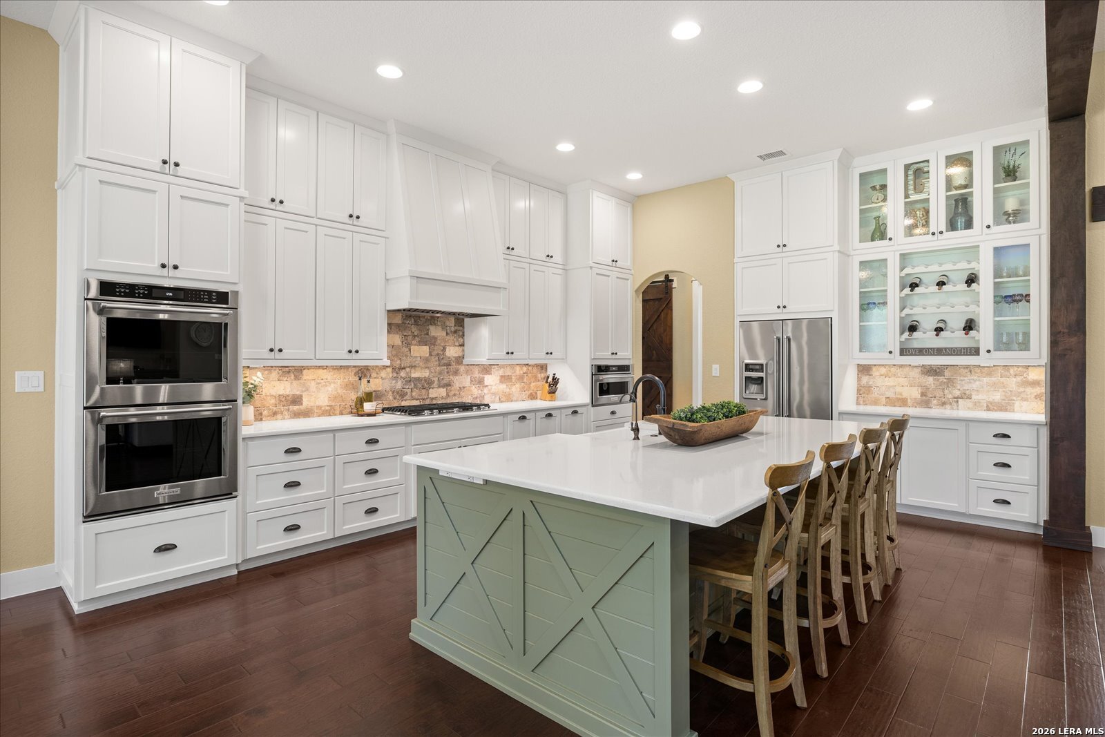 main property photo 22