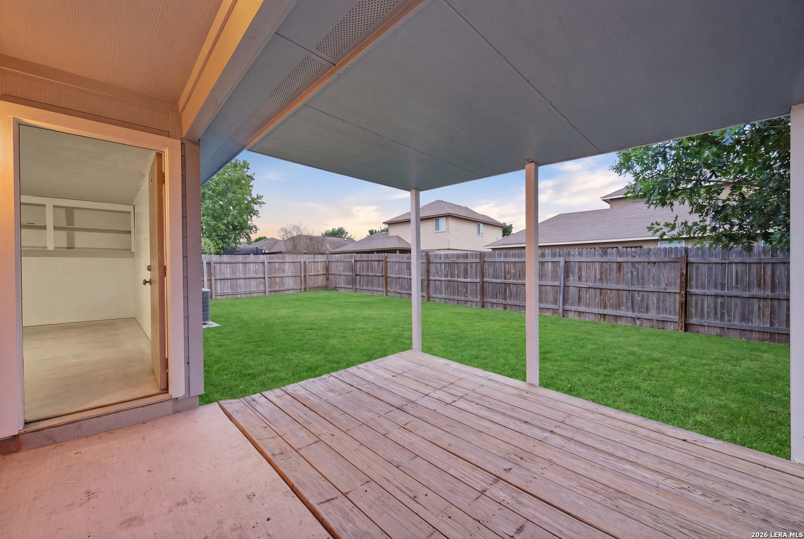 main property photo 27