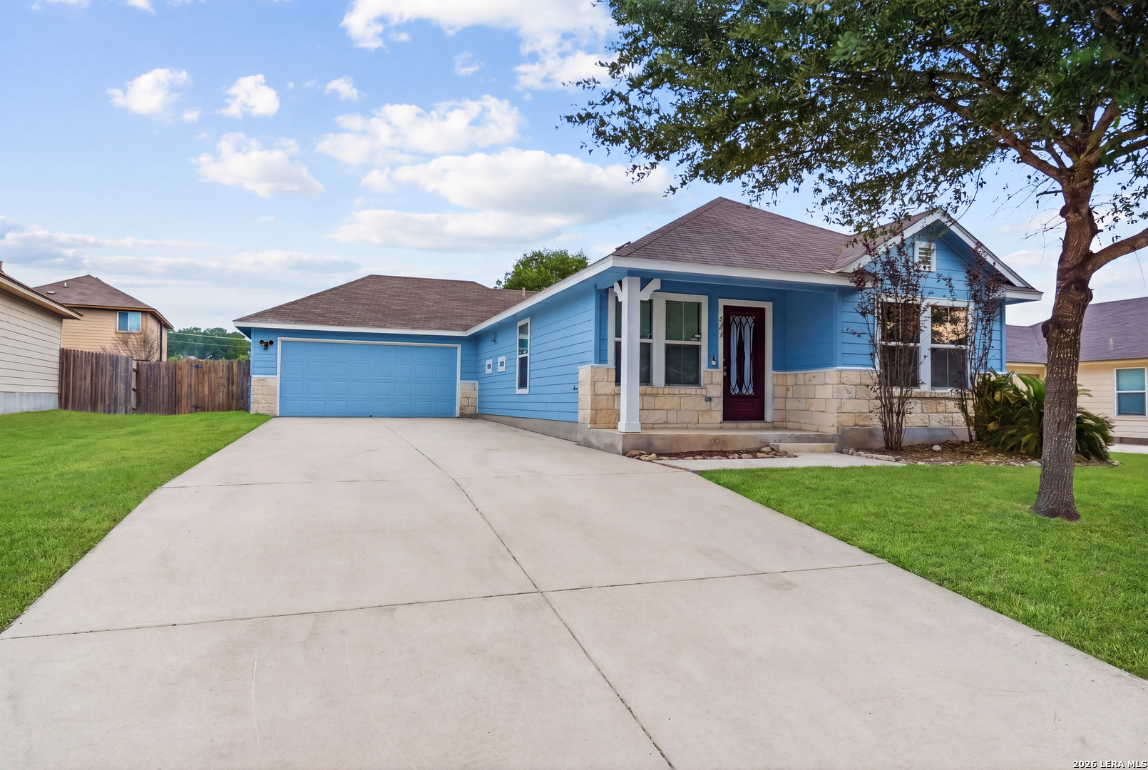 main property photo 4