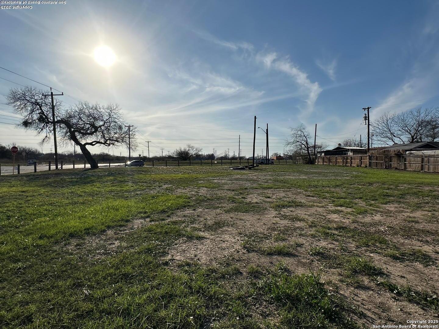 main property photo 11
