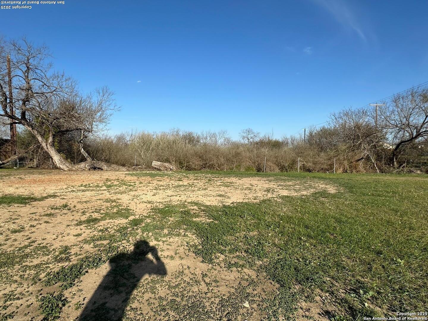 main property photo 12
