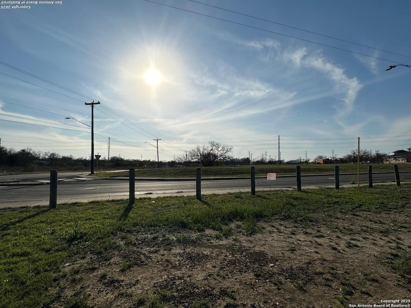 main property photo 17