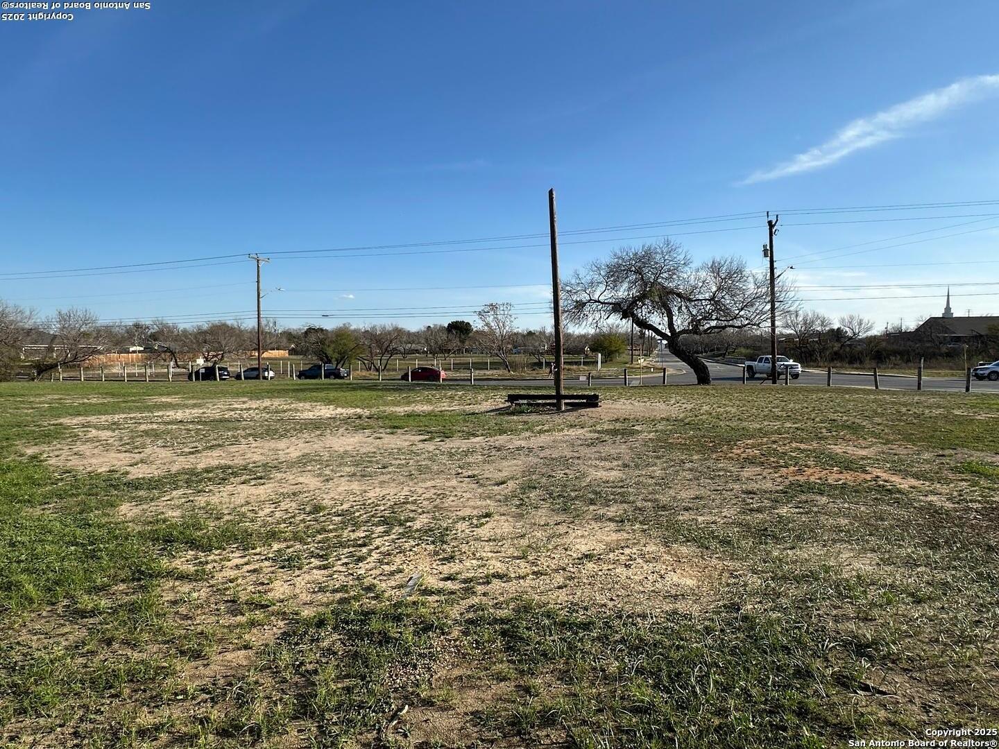 main property photo 5