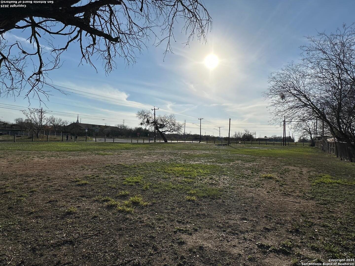 main property photo 6