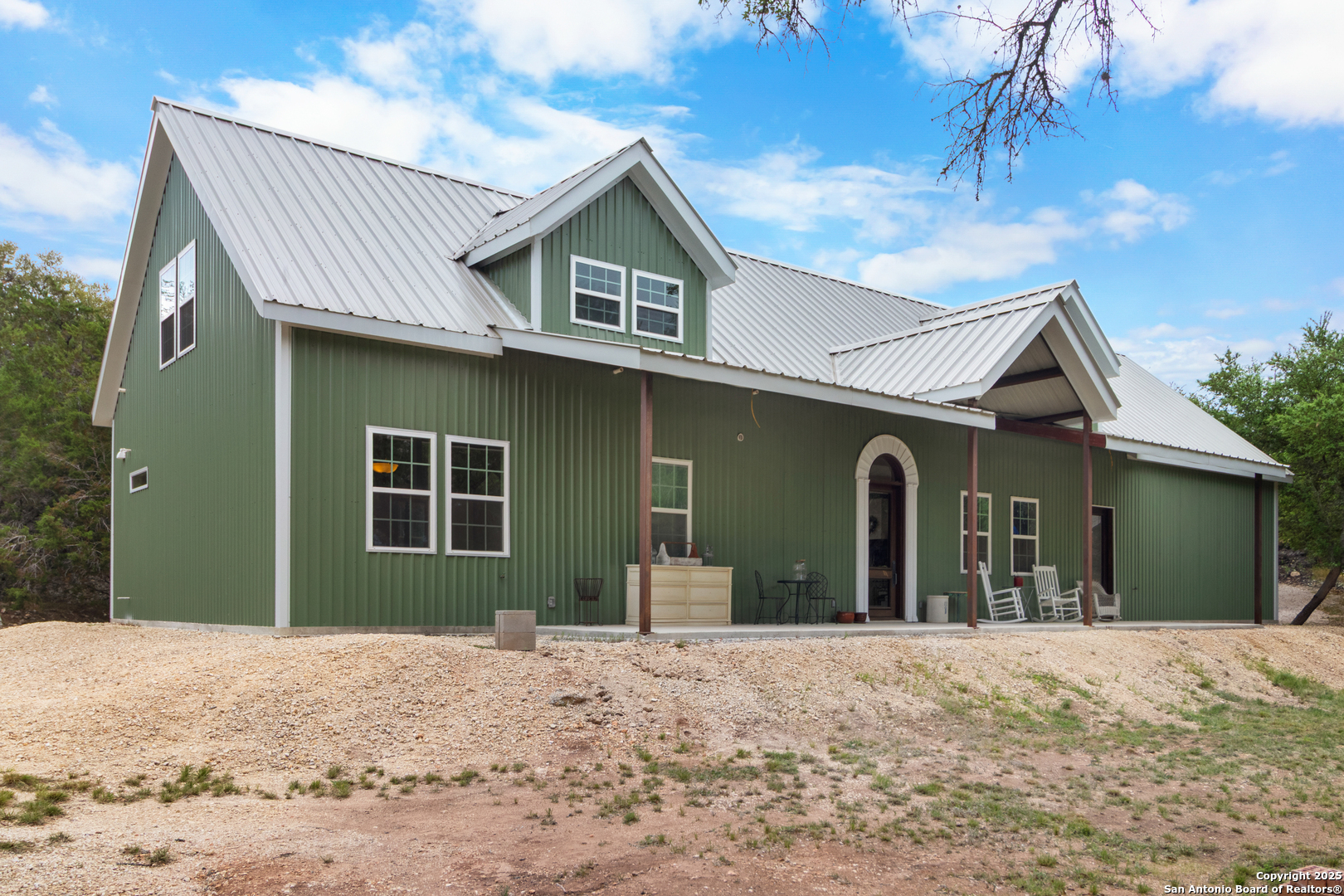 main property photo 81