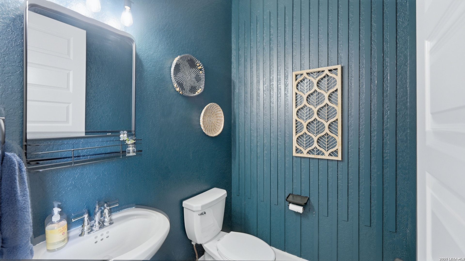 main property photo 15