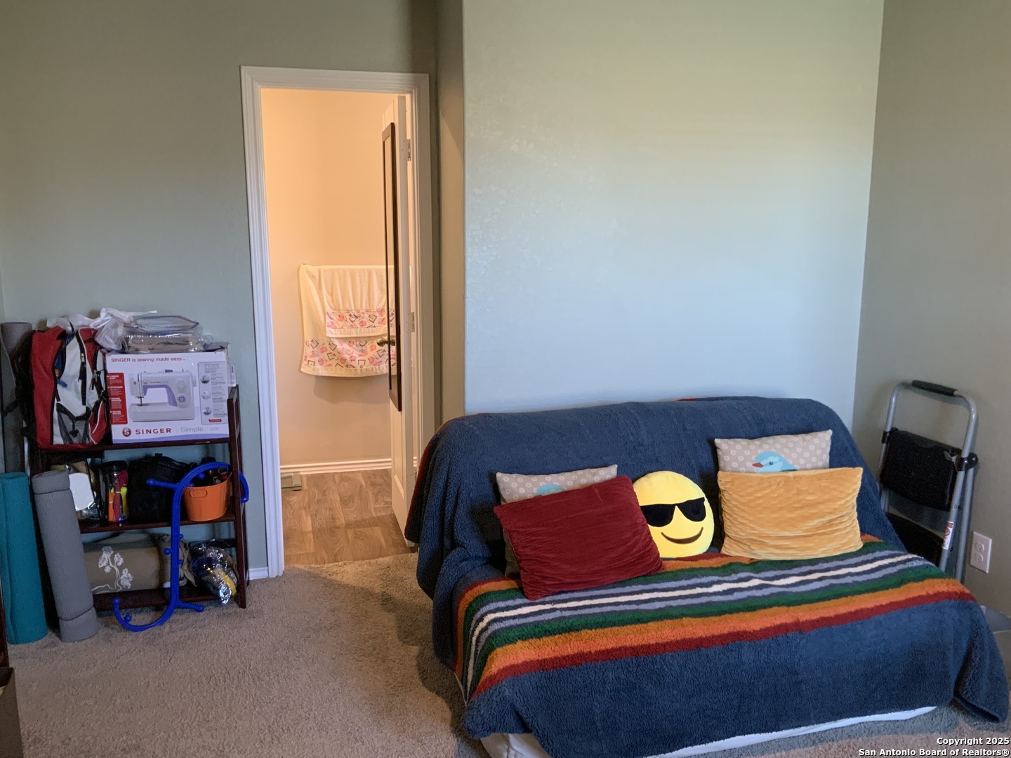 main property photo 25