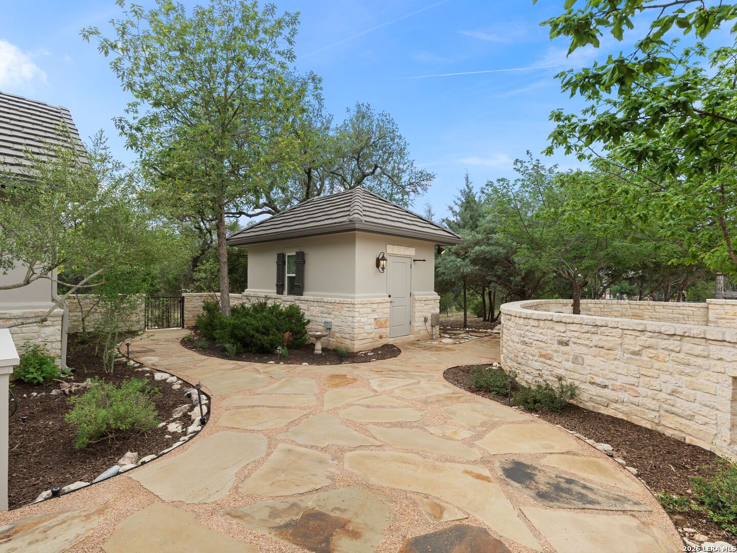 main property photo 61