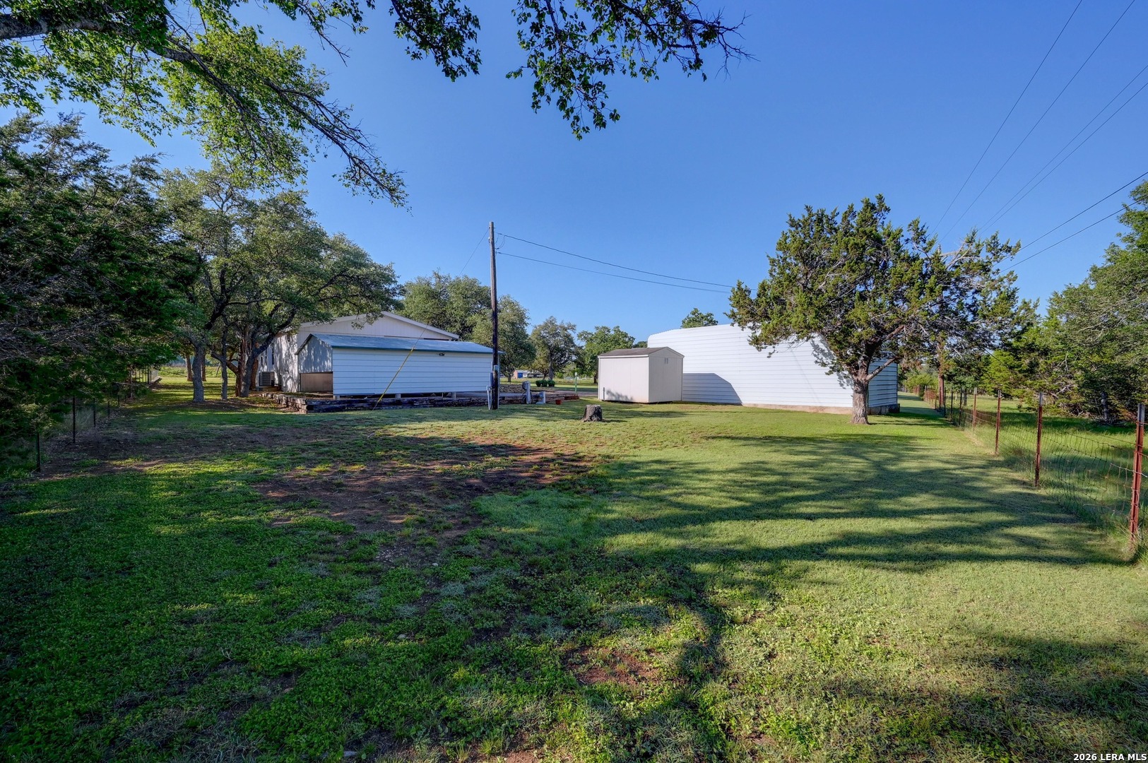 main property photo 34