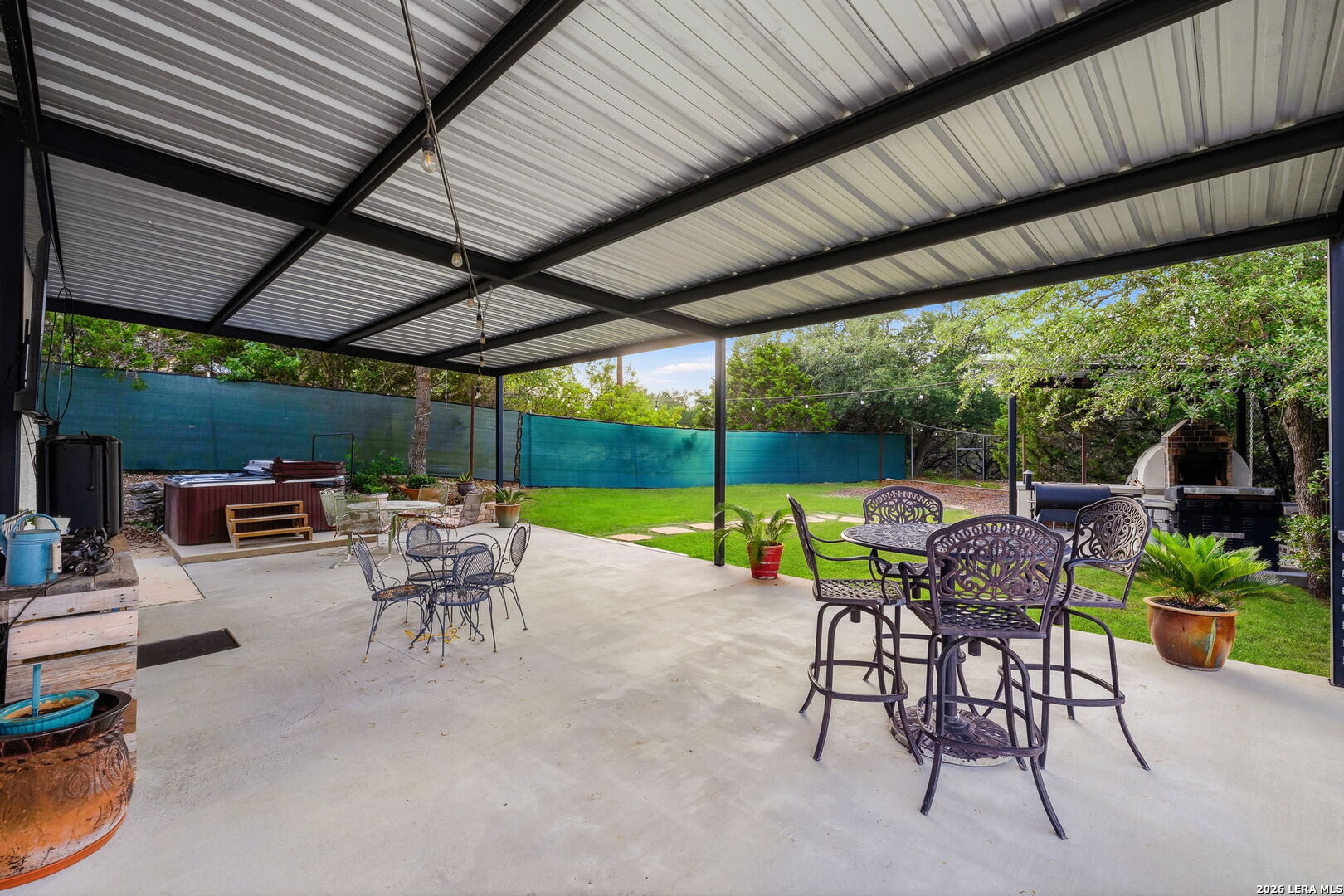 main property photo 42