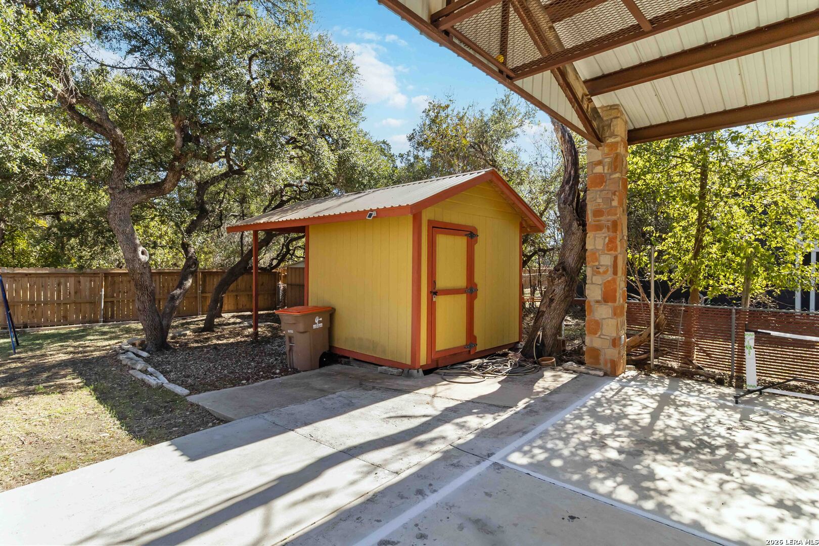 main property photo 45