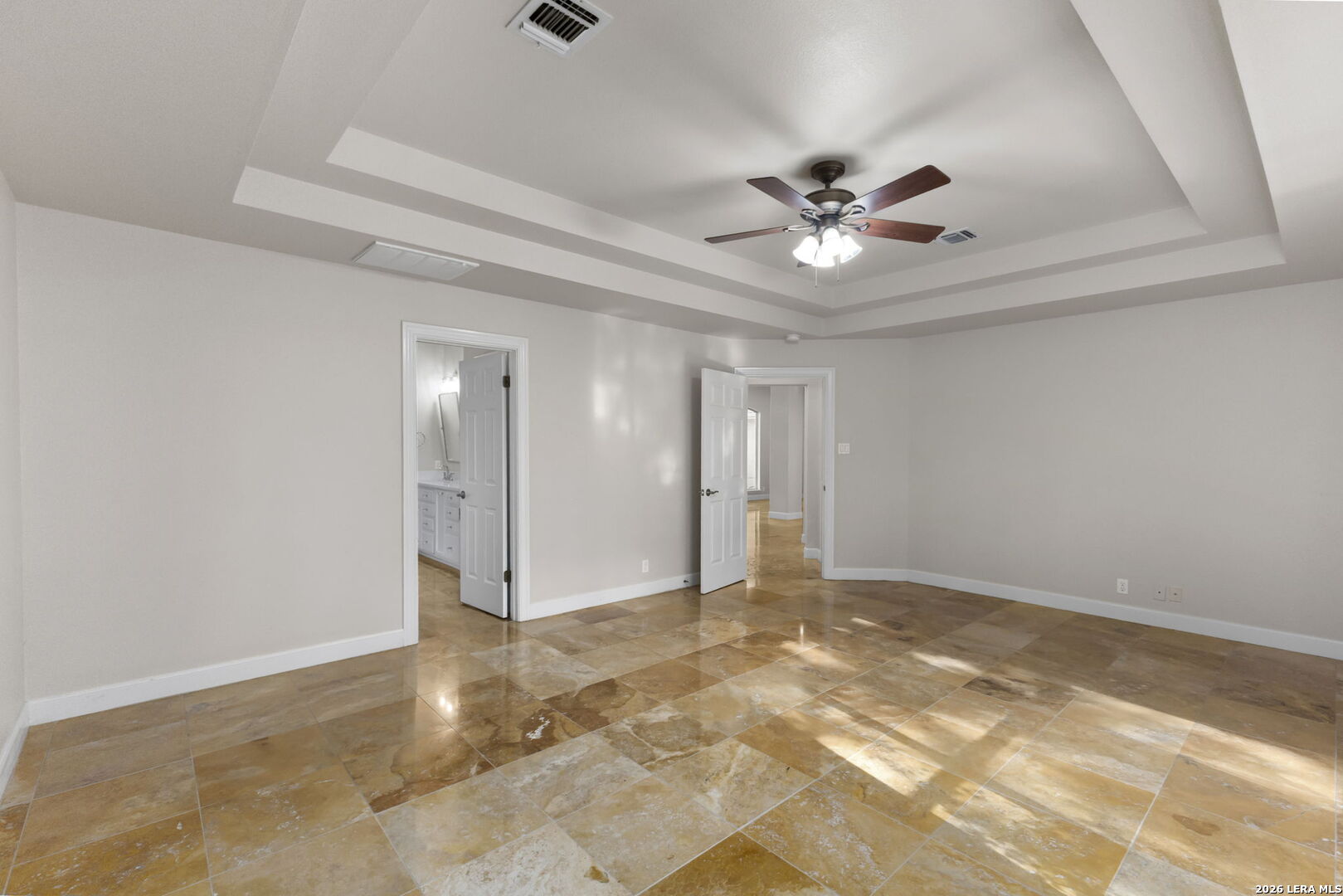 property viewer photo 28