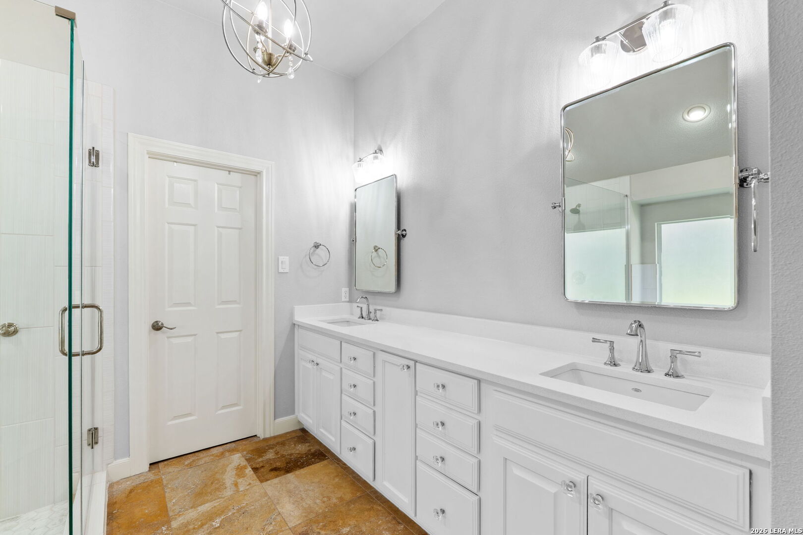 property viewer photo 36