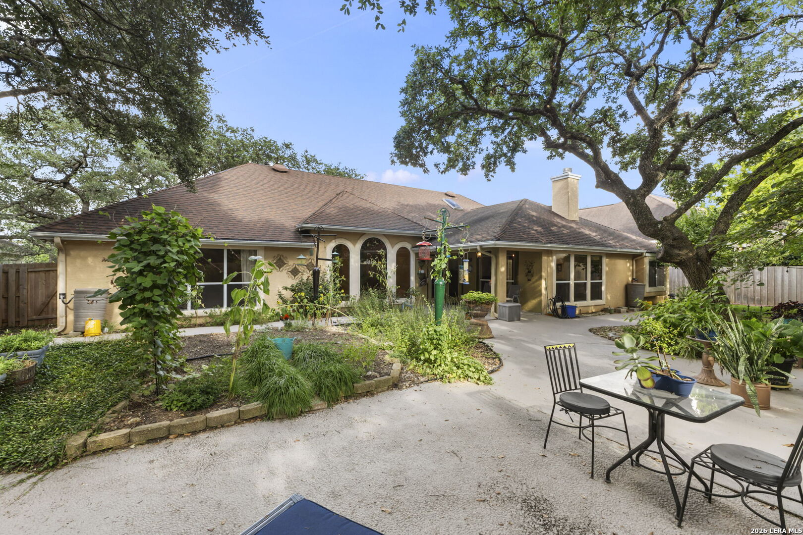 property viewer photo 5