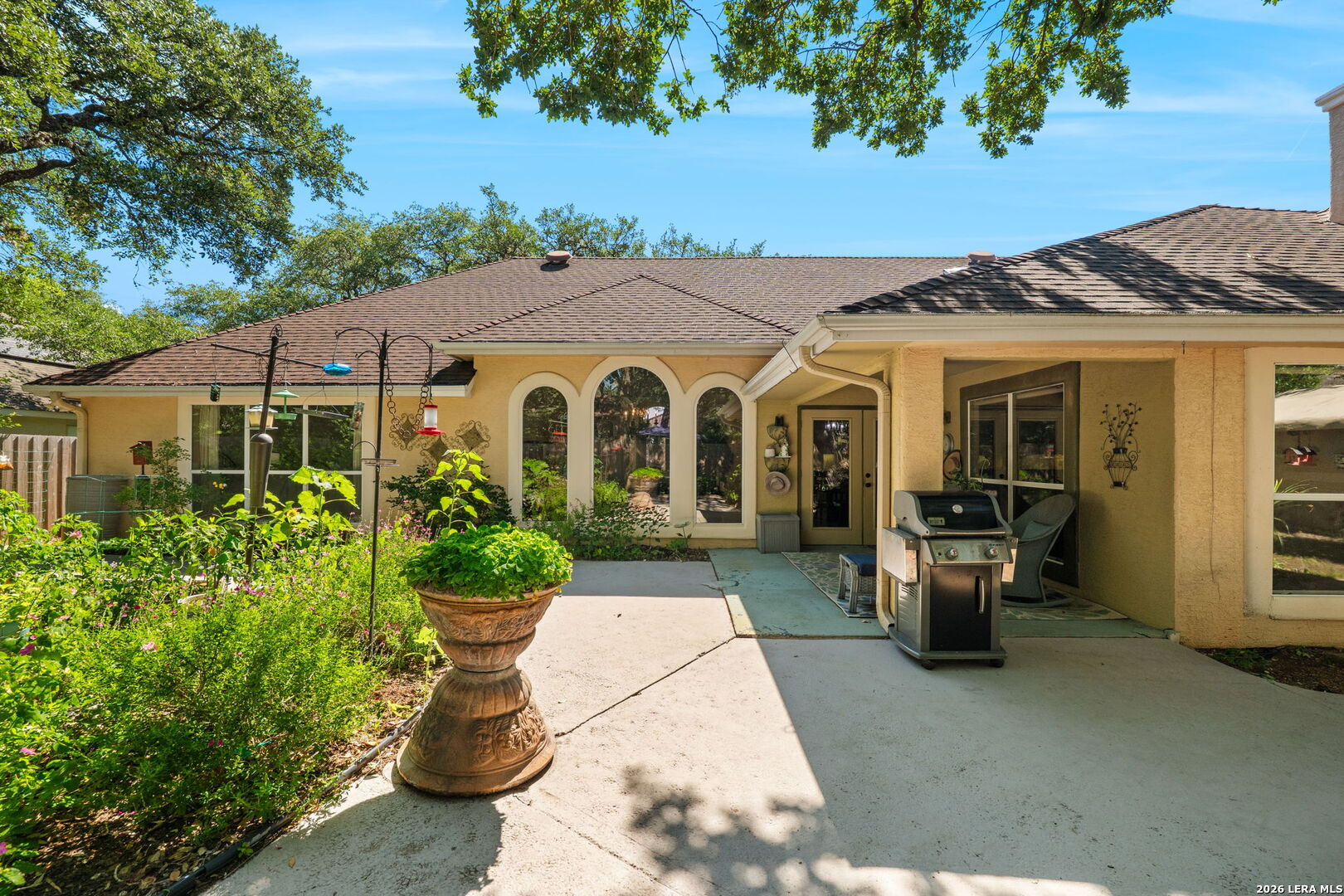 property viewer photo 7