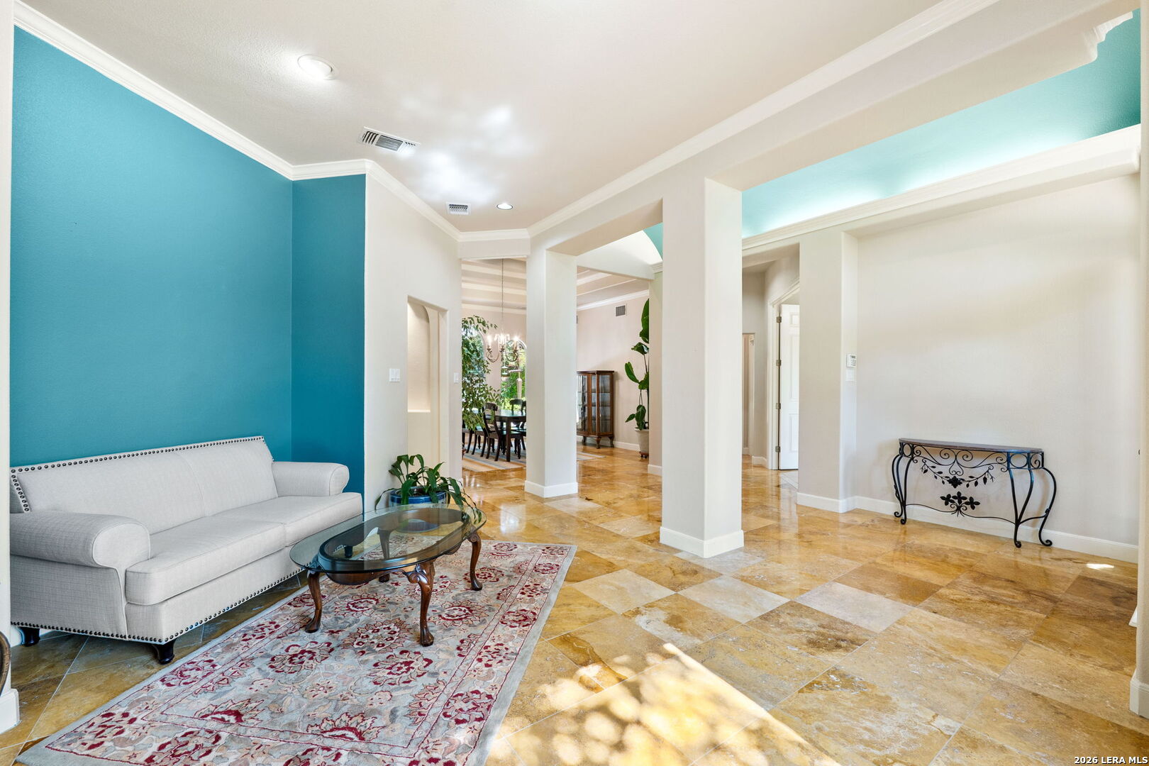 property viewer photo 8