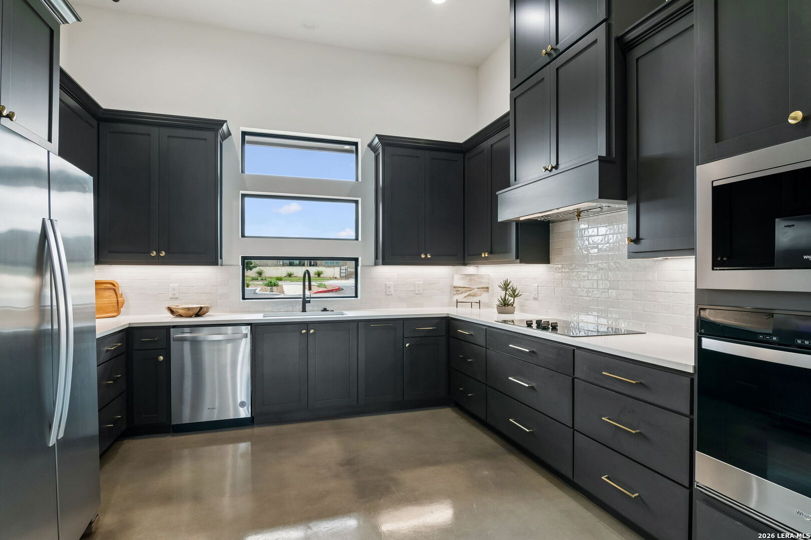 main property photo 100