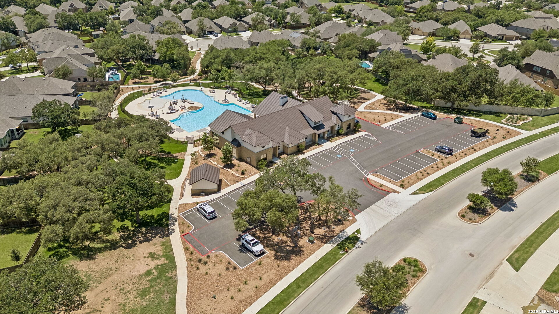 main property photo 76