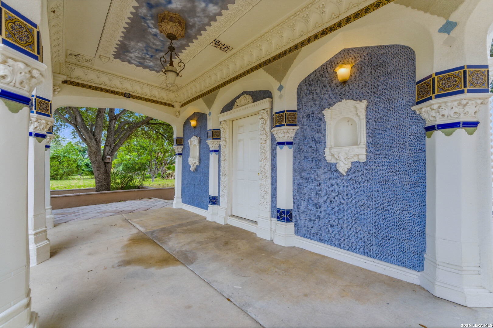 main property photo 19