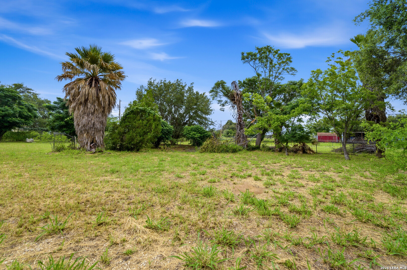 main property photo 27