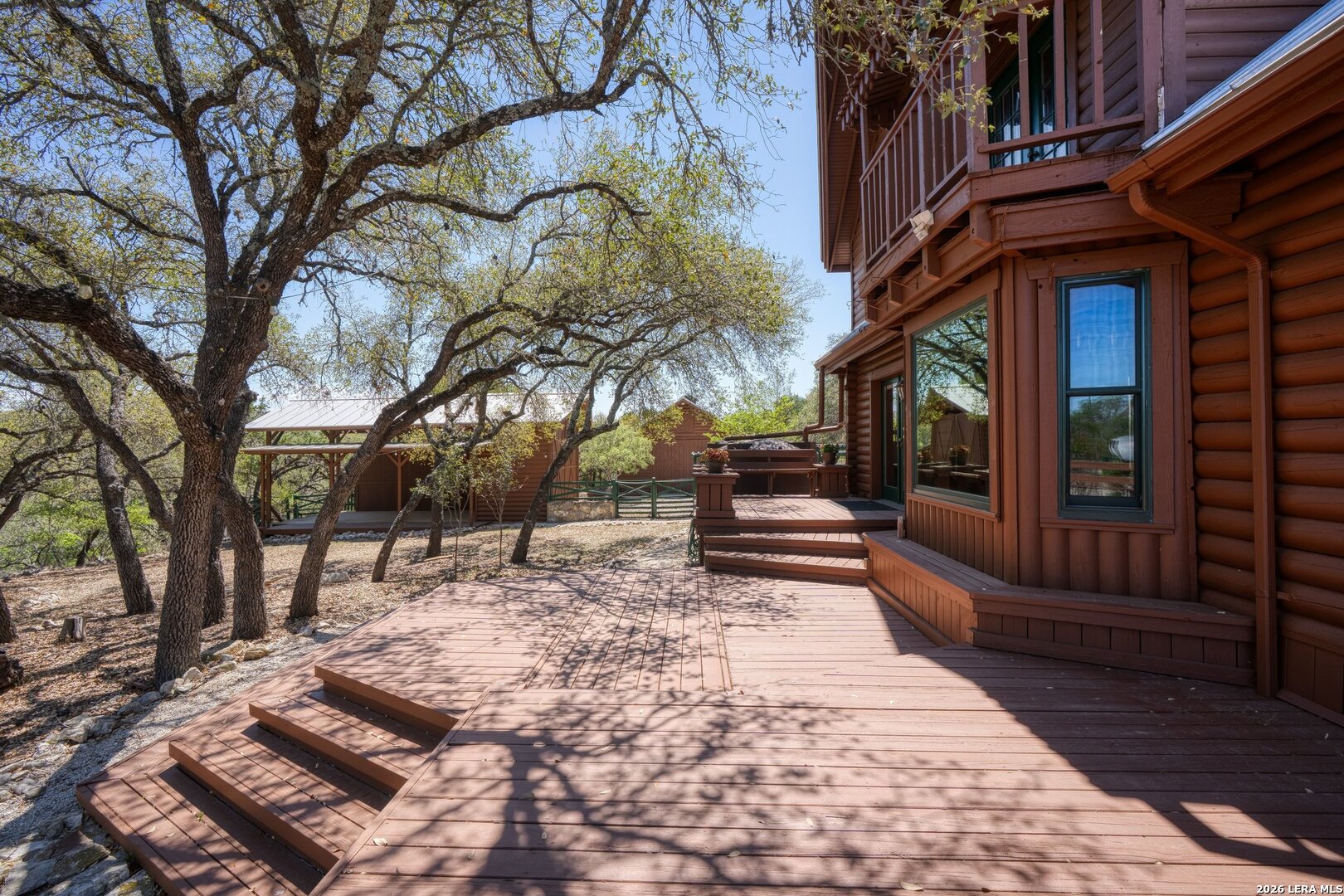 main property photo 25