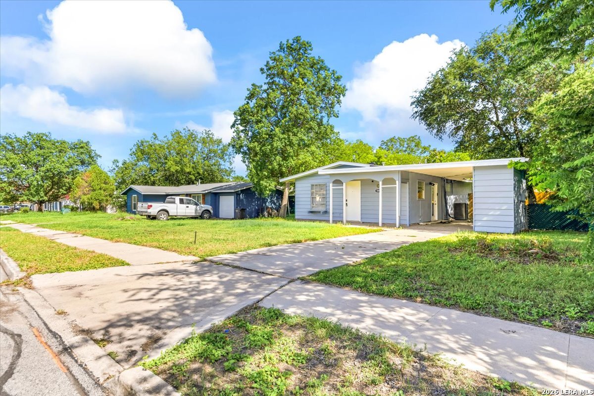 main property photo 17