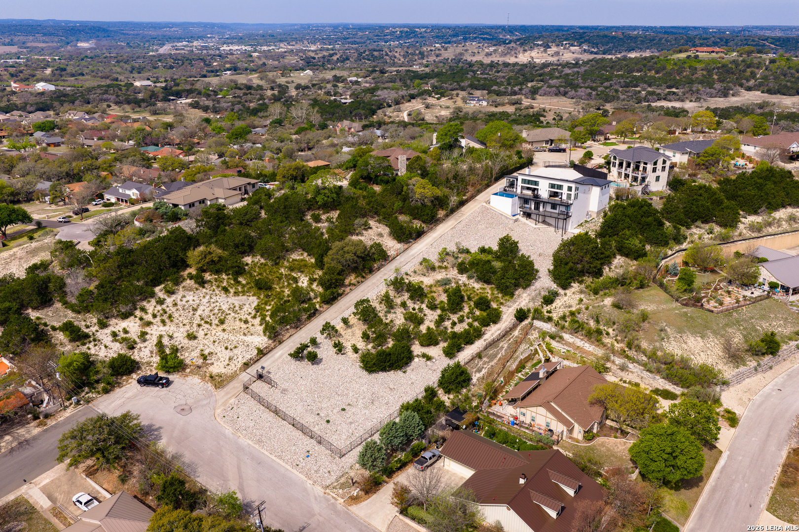 main property photo 92